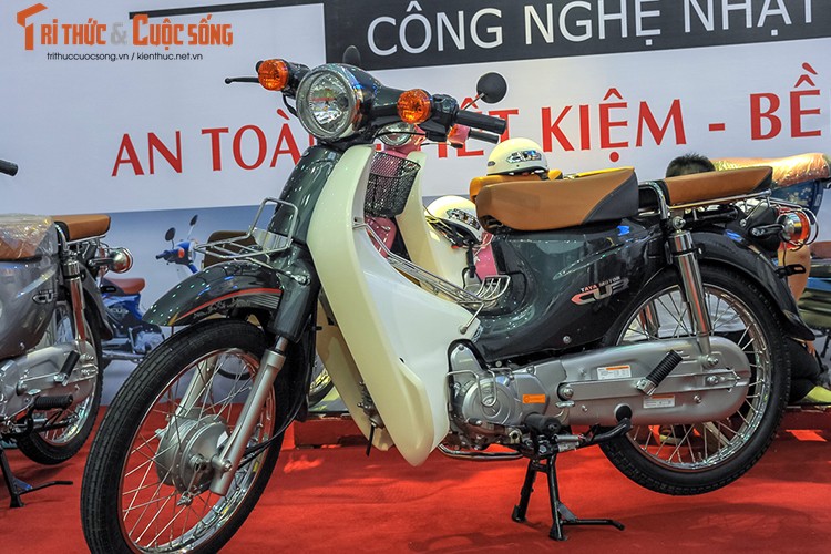 Co nen mua Honda Cub &quot;nhai&quot; gia 13,6 trieu tai VN?-Hinh-2